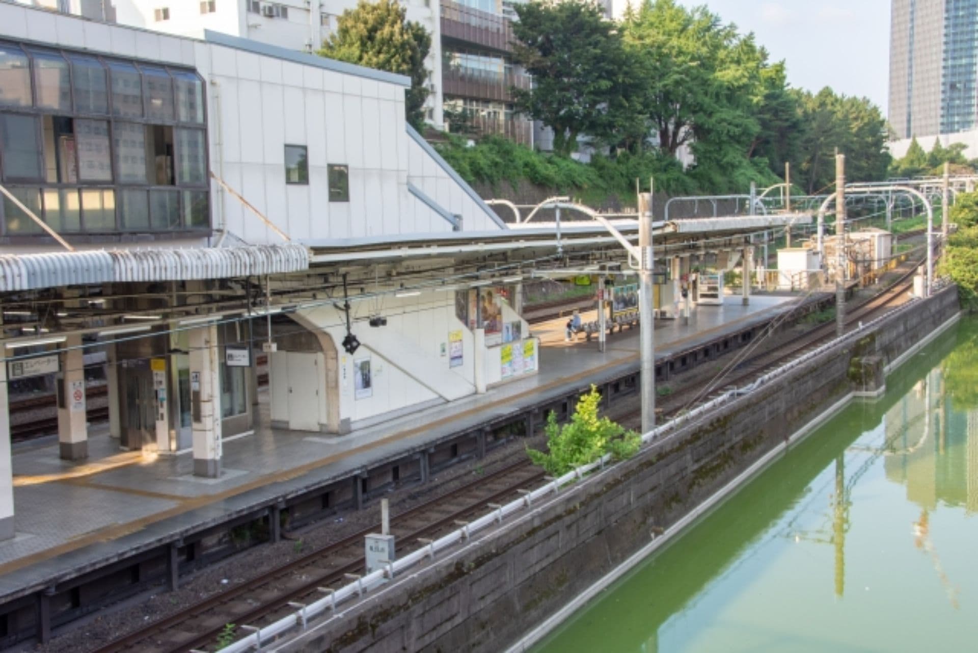 市ケ谷駅